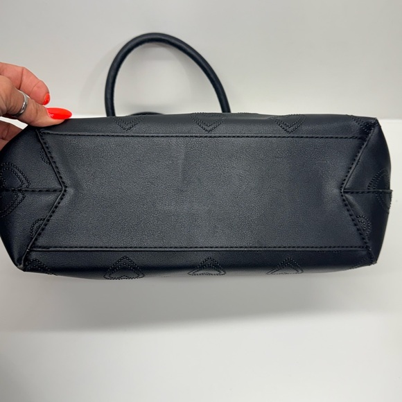 Betsey Johnson black quilted purse floral scarf bow 16x10 - Picture 5 of 13